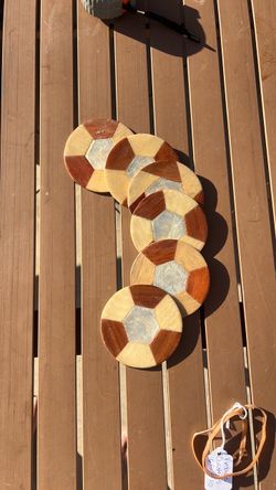 6 handcrafted coasters