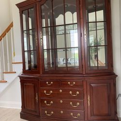 Pennsylvania House Cherry China Cabinet