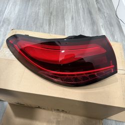 Mercedes Taillight