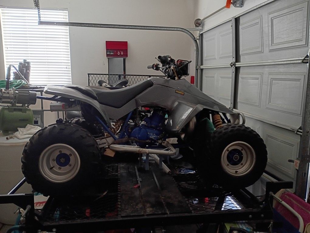 QUADZILLA plus TRAILER