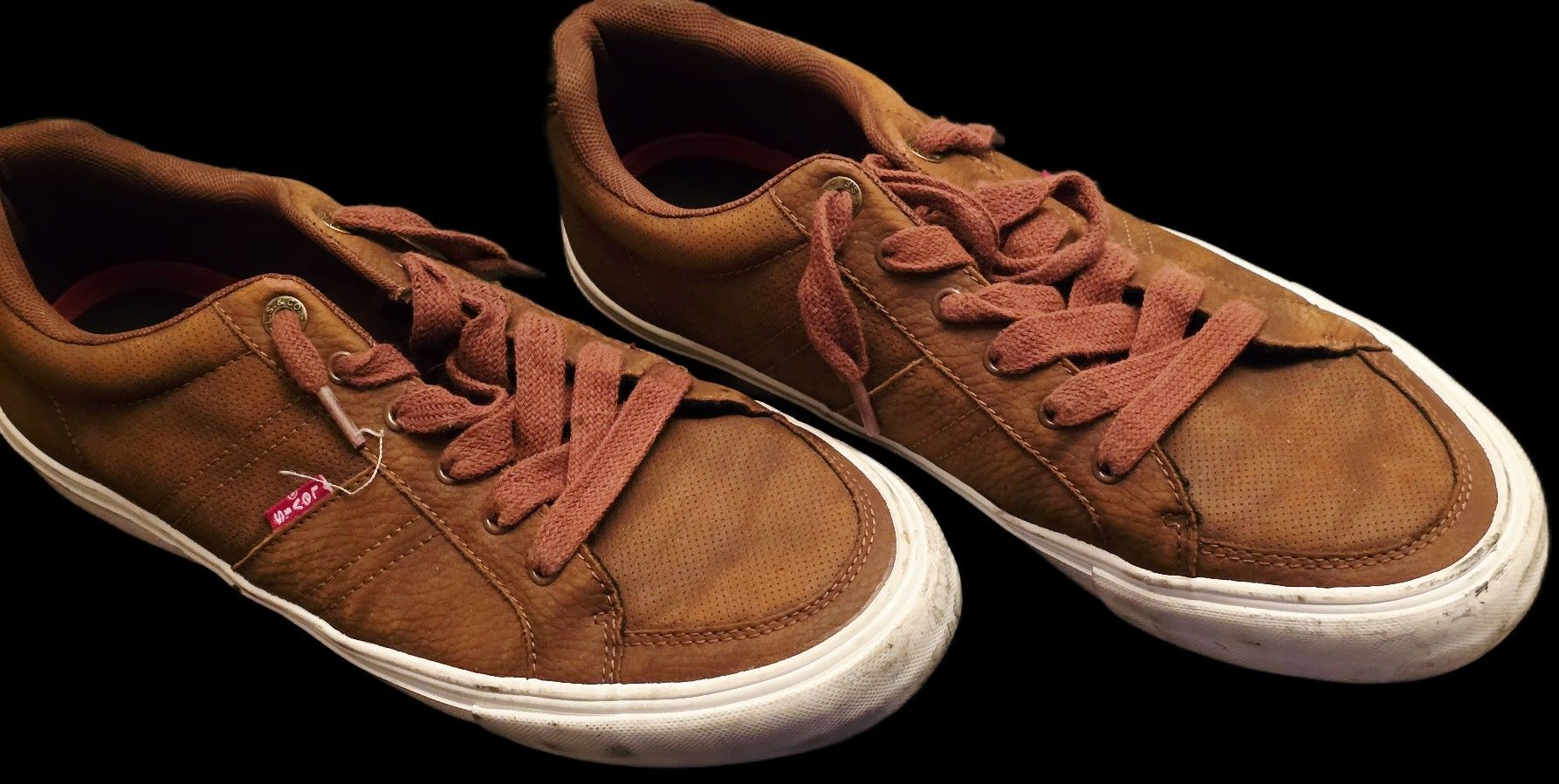 Levis, Comfort; size US 10.5