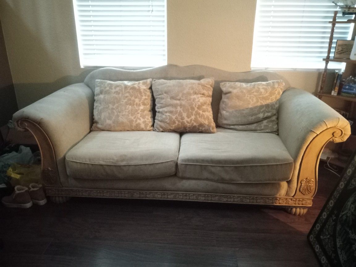 8 Ft Sofa 4 Seater