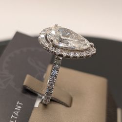 6.78Ctw Pear LabGrown Diamond Ring with 😇 Halo (Wedding Engagement) in 14 k White Gold {F VS1}