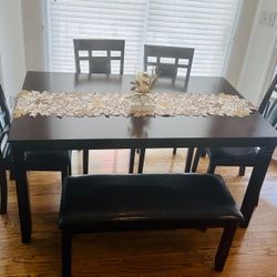 Ashley Bennox dining table and 4 chairs set with bench