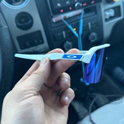 Oakley Sutra Lights Blue And White 