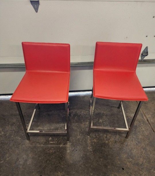*** BAR HEIGHT BAR STOOLS ***