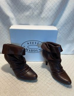 Steve Madden Aplegate Brown Leather Slouchy Ankle Heeled Boots Size 8
