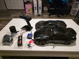 Traxxas AWD 4tec 2.0 with 2 bodies