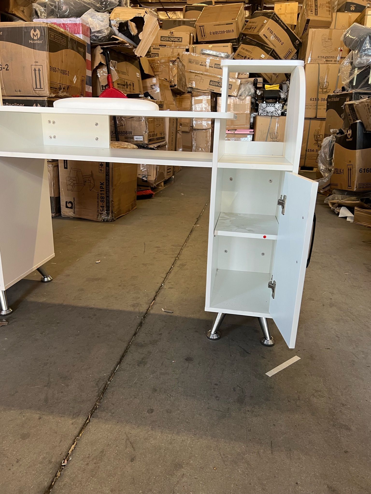 White Manicure Table Barberpub 2636