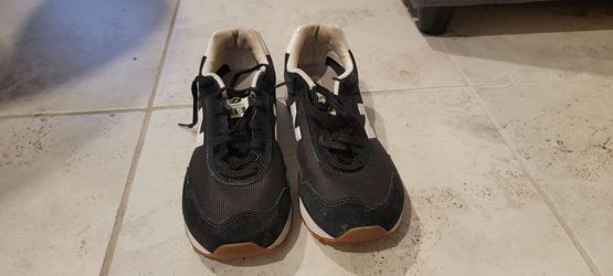 New Balance Low-Top Sneakers Black White