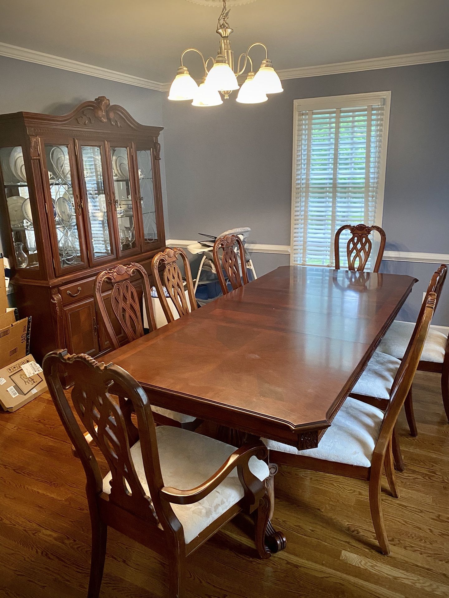 Dining table set