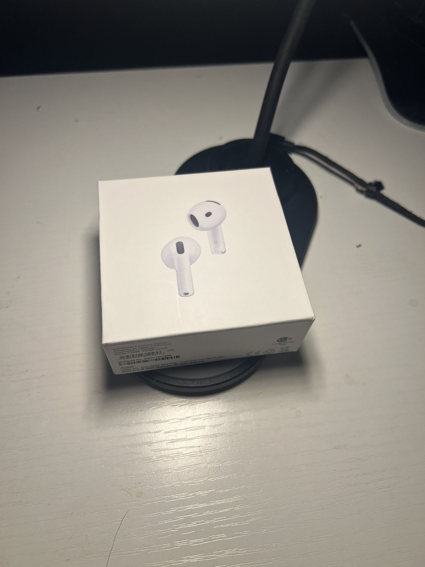 AirPod 4 Noise Cancellation