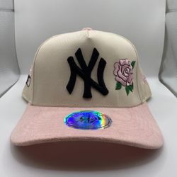 Pink NY Rose Hat. Ranch life hats. Hooey. Cachuchas. Gorrin Bros, FINO, 31 Hats, RUDE Awakening. Western Hats. Rodeo. Trucker hat, high desert headwea