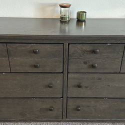 3PC Bedroom Set - Free Tall Dresser