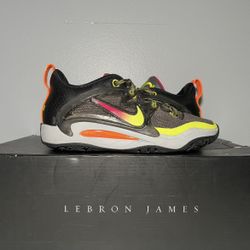 Nike KD 15