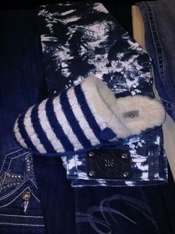 Ugg slippers size 11