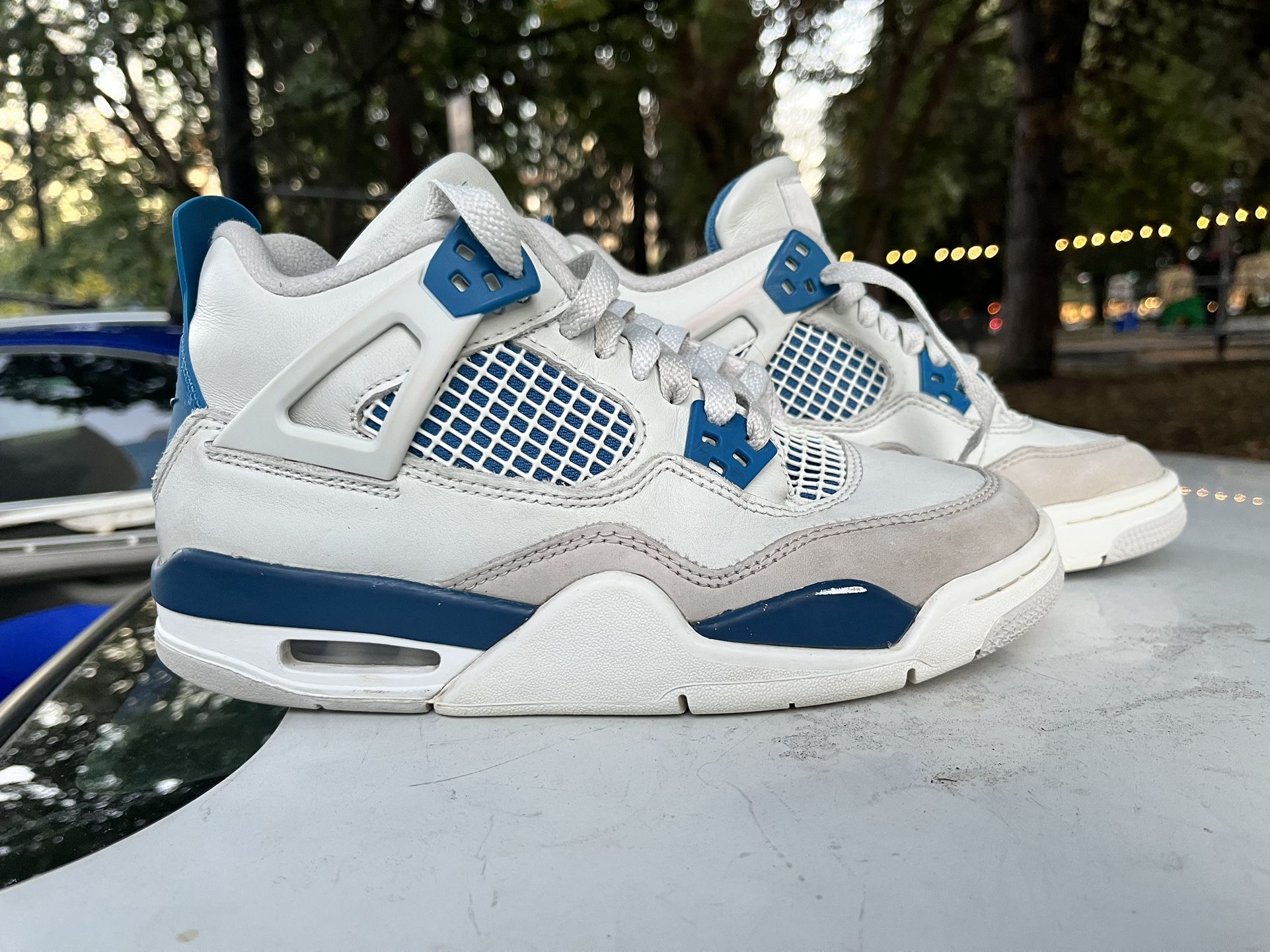Jordan 4’S Military Blue GS Youth Size 4.5