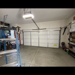 Garage Door Opener 