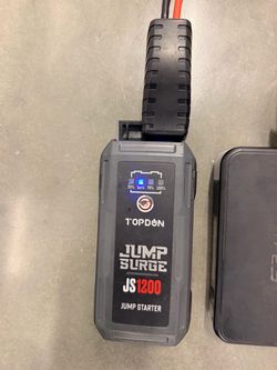 Portable jump starter
