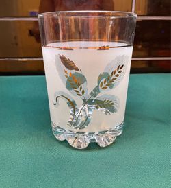 Vintage beauty! Made in Italy. Devalbor glass ice bucket in Golden wheat pattern