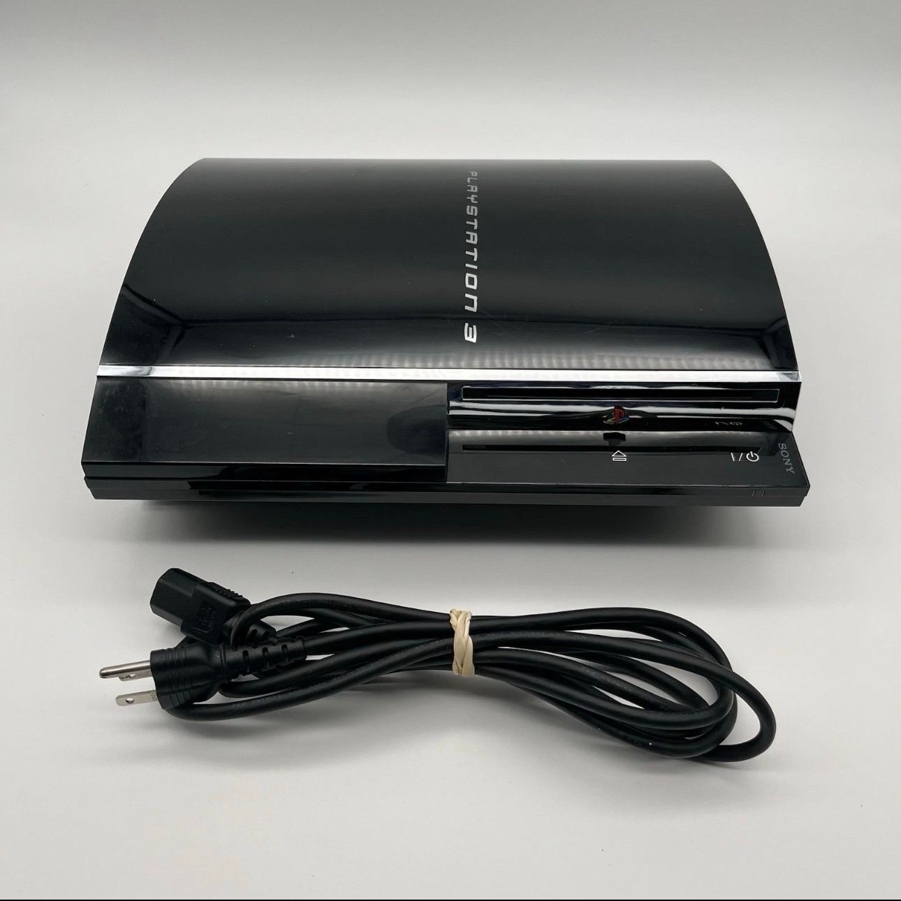 PlayStation 3 Backward Compatible 80GB cecha01