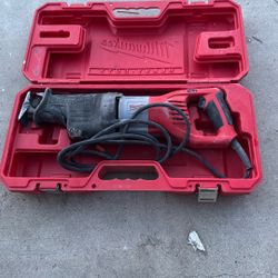 Milwaukee Super Saw Zaw