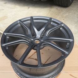 McLaren 570s OEM rear wheel