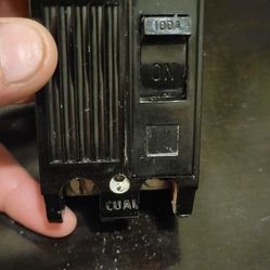 GE 100 Amp Breaker.