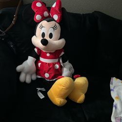 Large Minnie Mouse Plush