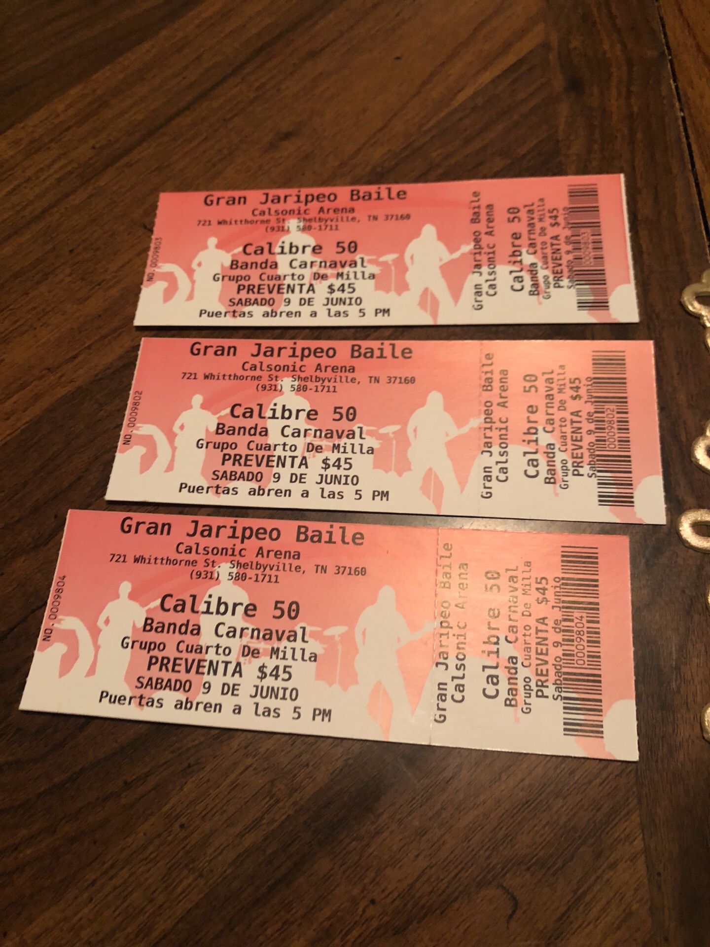 Tickets pera el baile de calibre 50