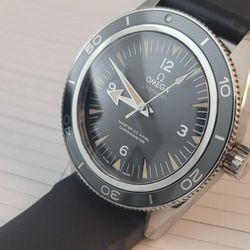 Omega Seamaster Reissue 41mm JAMES BOND 007 SPECTRE Authentic With Papers