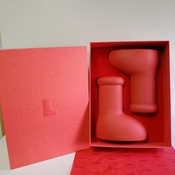 MSCHF Big Red Boot Size: 8