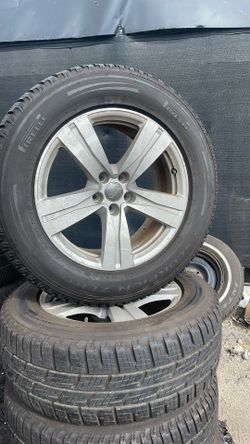 18” Audi Wheels $200 No Tires Or $400 Wheels And Tires 