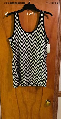 NWT Black And Silver Metallic Zig Zag Tank Size XXL