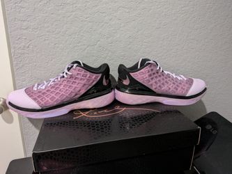 Kobe 3 Protro Low size 8.5