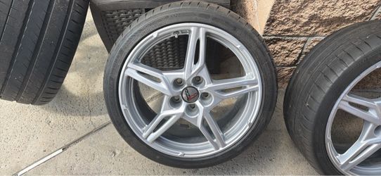 C8 Corvette rims and tires like new