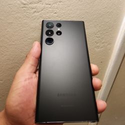 Samsung Galaxy S22 Ultra 