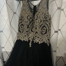 Dama Black And Good Dress