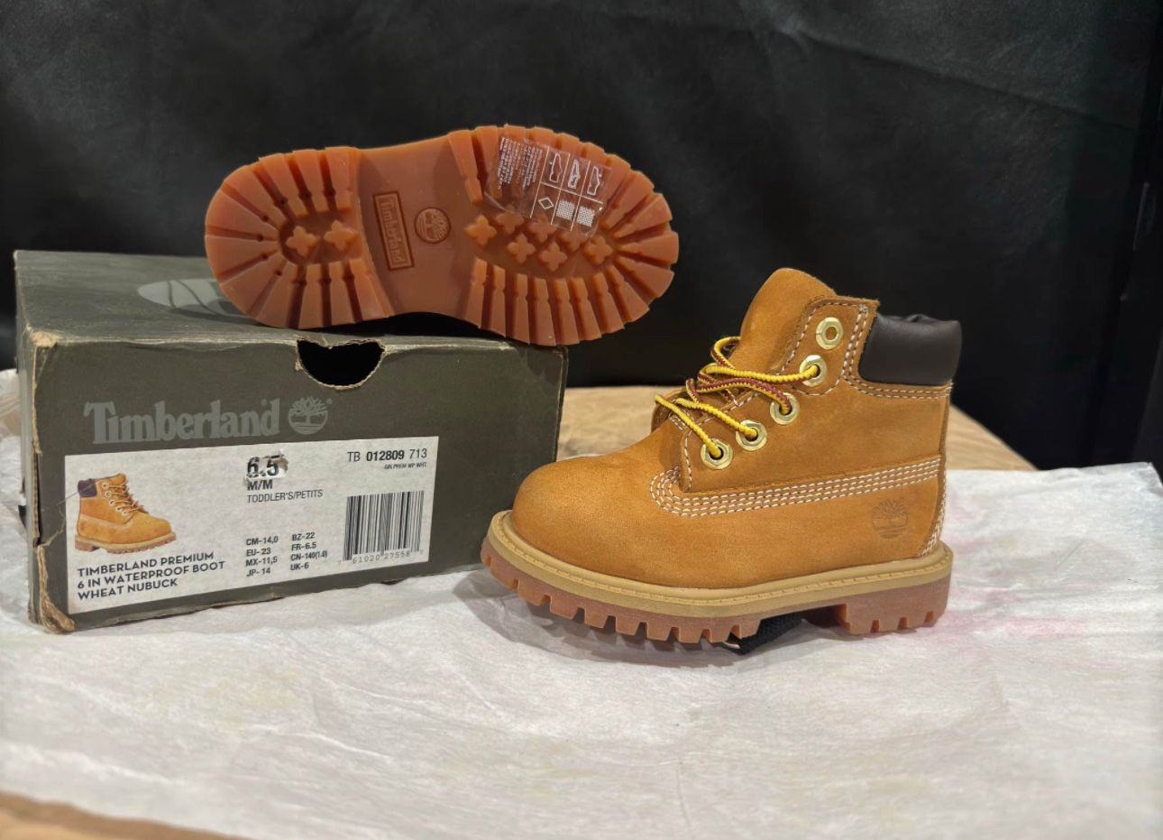 The Timberland Premium 6 Inch Waterproof Boot in size 6.5 M/M for toddler's/petits