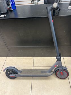 Ladped LP60 Adult Electric Scooter Foldable 25KM/H 12Miles E-Scooter 350W w/APP