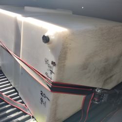 Low Profile Water Tank 