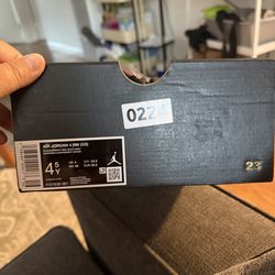 Air Jordan 4 RM GS Black Red Grey size 4.5Y