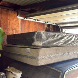 Mattress With Box Spring 