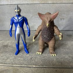 Bandai Ultra Monster Hero 500 Series #2 Gomora And Luna Ultraman Cosmos Figures