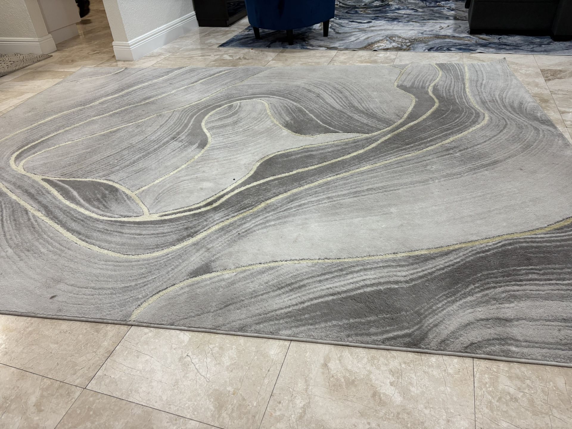 8*10 Rug - Free -Sunday Only