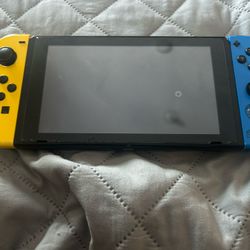Nintendo Switch  (WITH 1TB STORAGE) Fortnite Edition Yellow/Blue