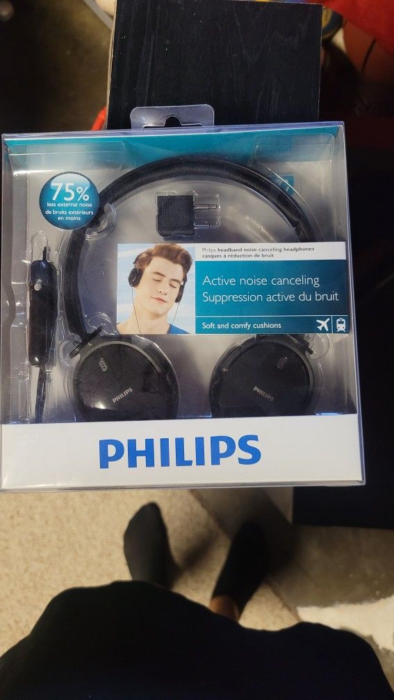 Phillips Wired Noise Cancelling Headphones
