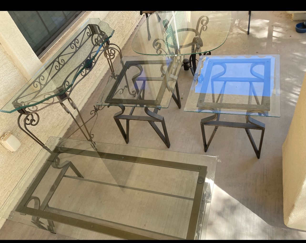 Coffee And End Tables