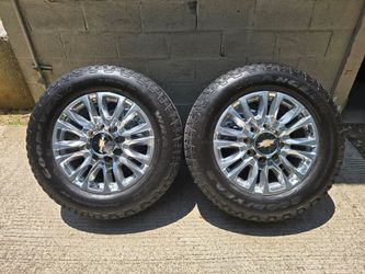 20" Chevrolet 2500HD High Country Wheels