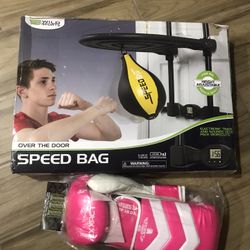 Over the door speed bag with boxing gloves